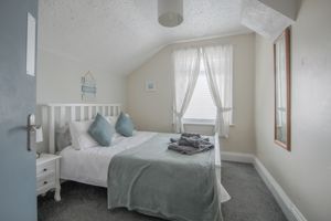 Photo 19- click for photo gallery